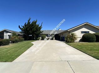 1313 Country Hill Rd, Santa Maria, CA 93455