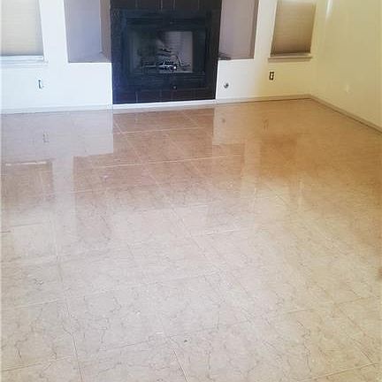 2nd image of 4505 Loma De Plata Dr