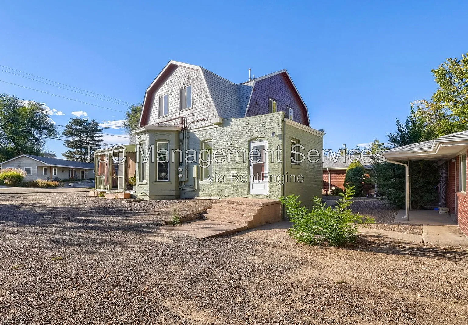 3 bed, 1.0 bath, 650 sqft, $1,575 — Photo 1