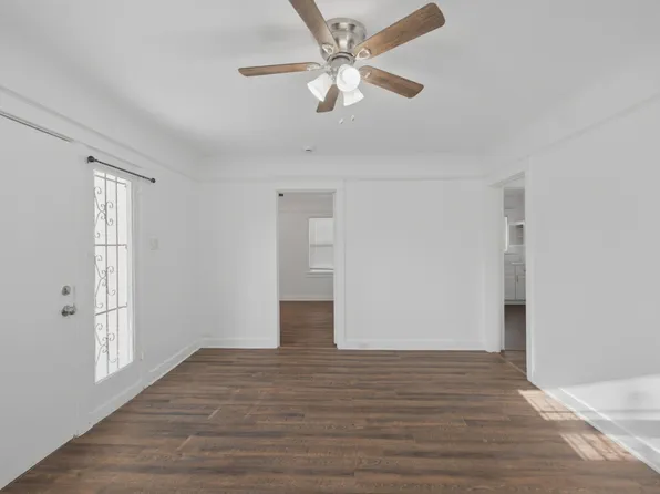 322 W 79th St, Los Angeles, CA 90003
