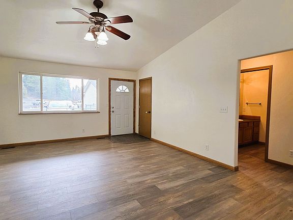 3rd image of 2535 E French Gulch Rd