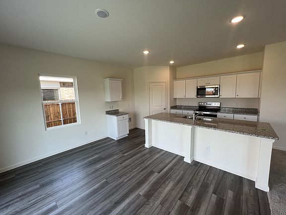 4th image of 10360 Bridgetown Ln