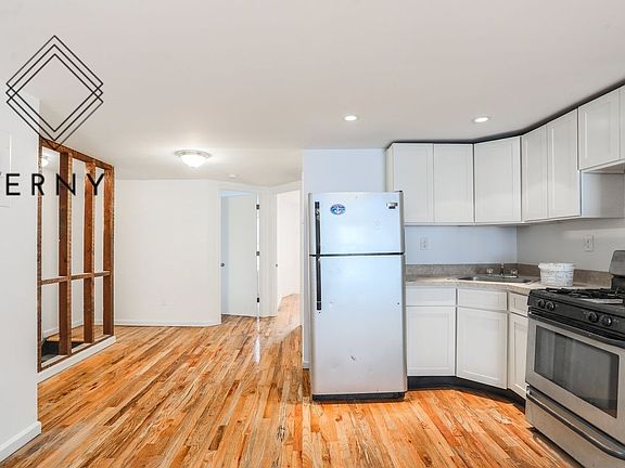 5th image of 515 Lafayette Ave #1F