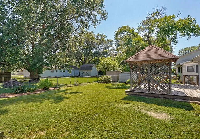 3318 W Dorber Dr — Photo 17