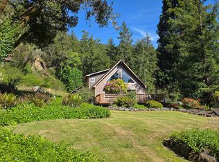 5470 N Bank Rd, Crescent City, CA 95531