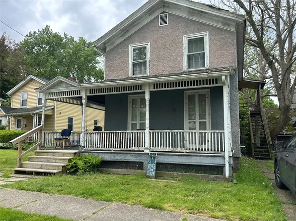 73 Liberty St, Owego, NY 13827