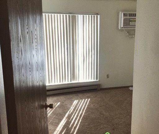 2nd image of 200 Oak St #Oa200x-110