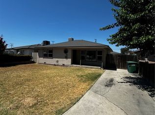 1705 Clinton St, Delano, CA 93215