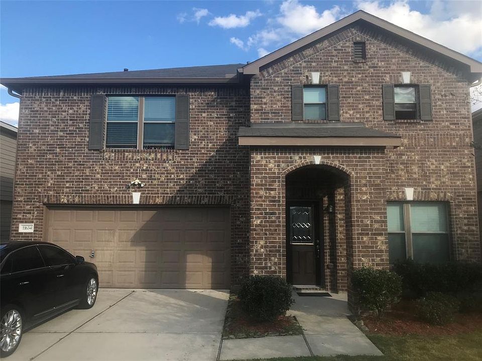 1st image of 11634 Wren Crossing Dr