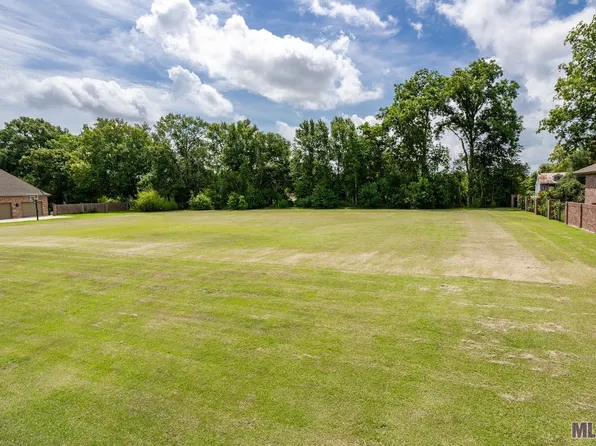 LOT 144 Island Dr, Plaquemine, LA 70764