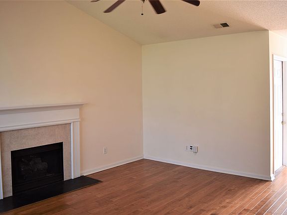 3rd image of 10120 Sparkling Brook Ct
