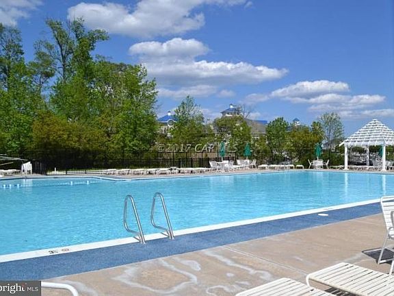 Mumford's Landing Pool