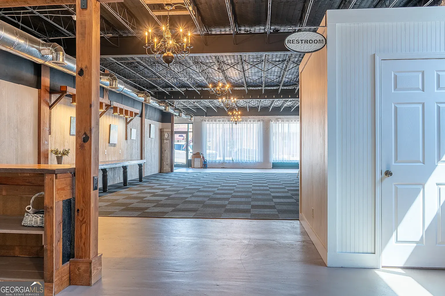 Studio, 1250 sqft, $1,350 — Photo 4