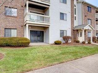 8417 Ambrosse Ln Unit 101, Louisville, KY 40299