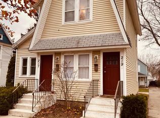 219 Carrier St NE, Grand Rapids, MI 49505