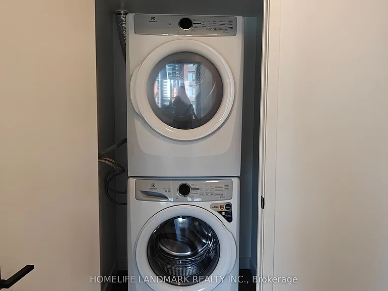 609 Sherbourne St #1603 — Photo 15