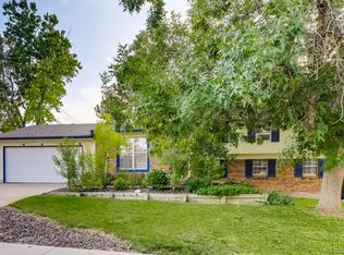 1833 S Uravan St, Aurora, CO 80017