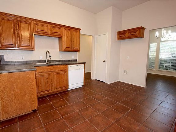 5th image of 8525 Western Meadows Dr