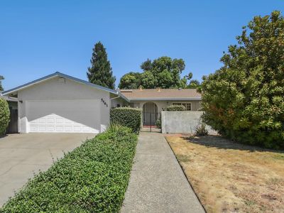 5461 Lerner Way, Sacramento, CA, 95823