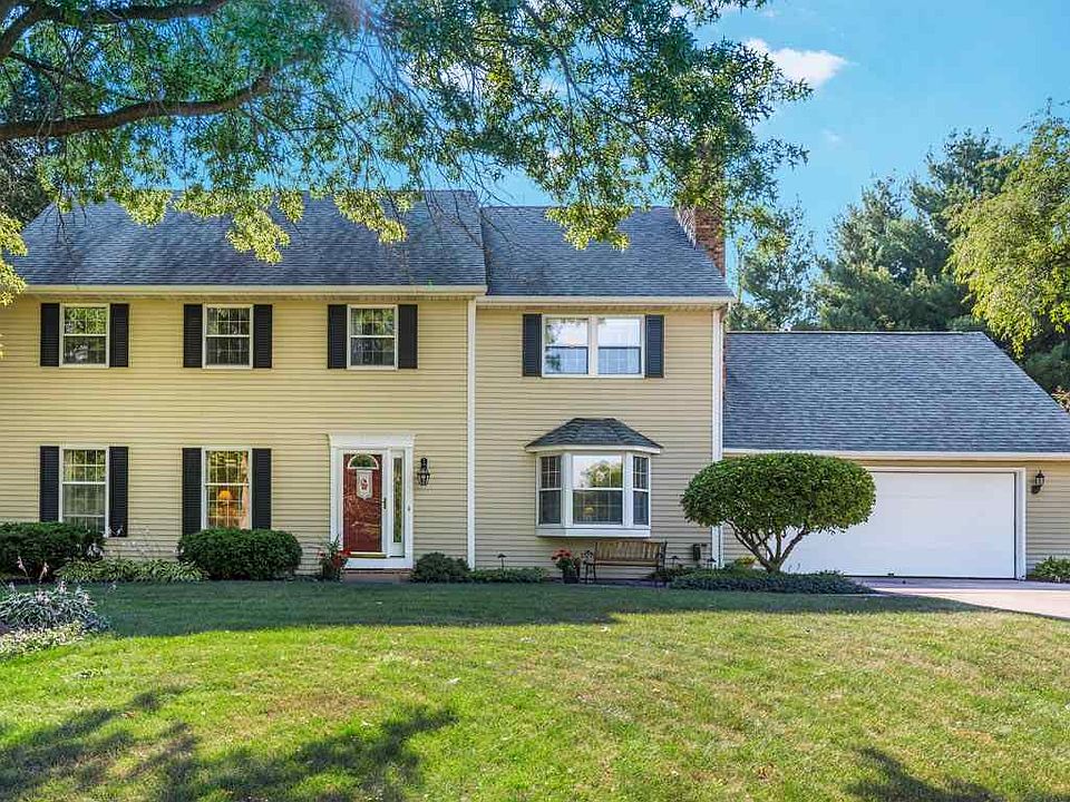 1st image of 64577 Orchard Dr