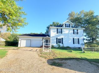 16331 450th Ave, Watertown, SD 57201