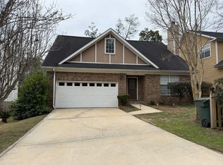 529 Forest Green Dr, Tallahassee, FL 32308