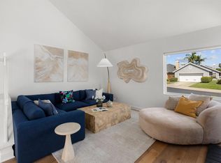 807 Windcrest Dr, Carlsbad, CA 92011