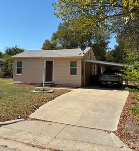 909 Renfro Dr, White Settlement, TX, 76108