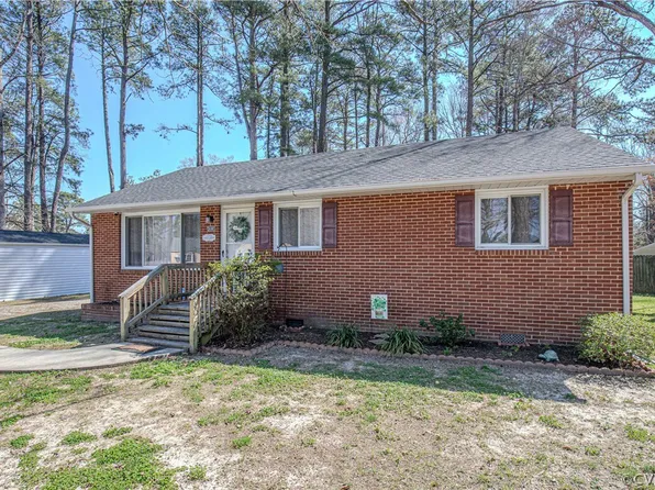 3105 Field Rd, Petersburg, VA 23805