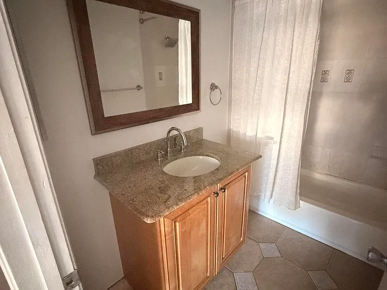 3604 Inlet Cir — Photo 13
