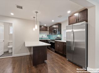 4 Chestnut Pl #A, Brighton, MA 02135