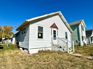 422 E 3rd St, Peru, IN 46970