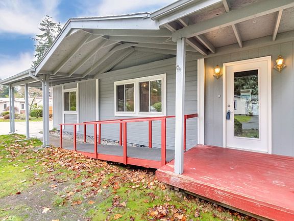 3rd image of 4112 21st Street Pl SE