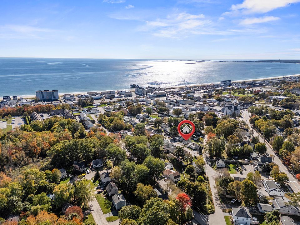 1st image of 5 Carll Avenue