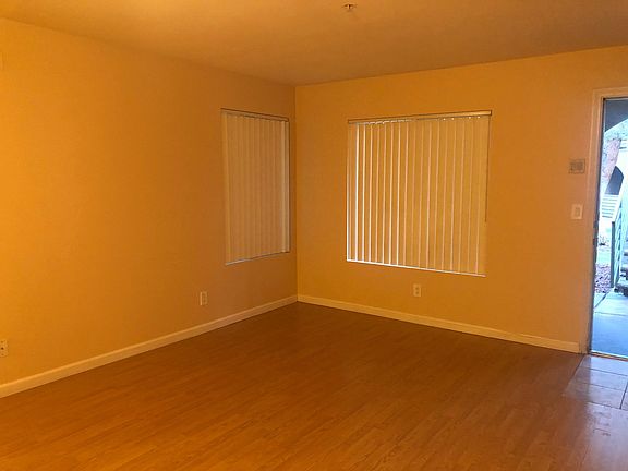 4th image of 2130 Sealion Dr Unit 103