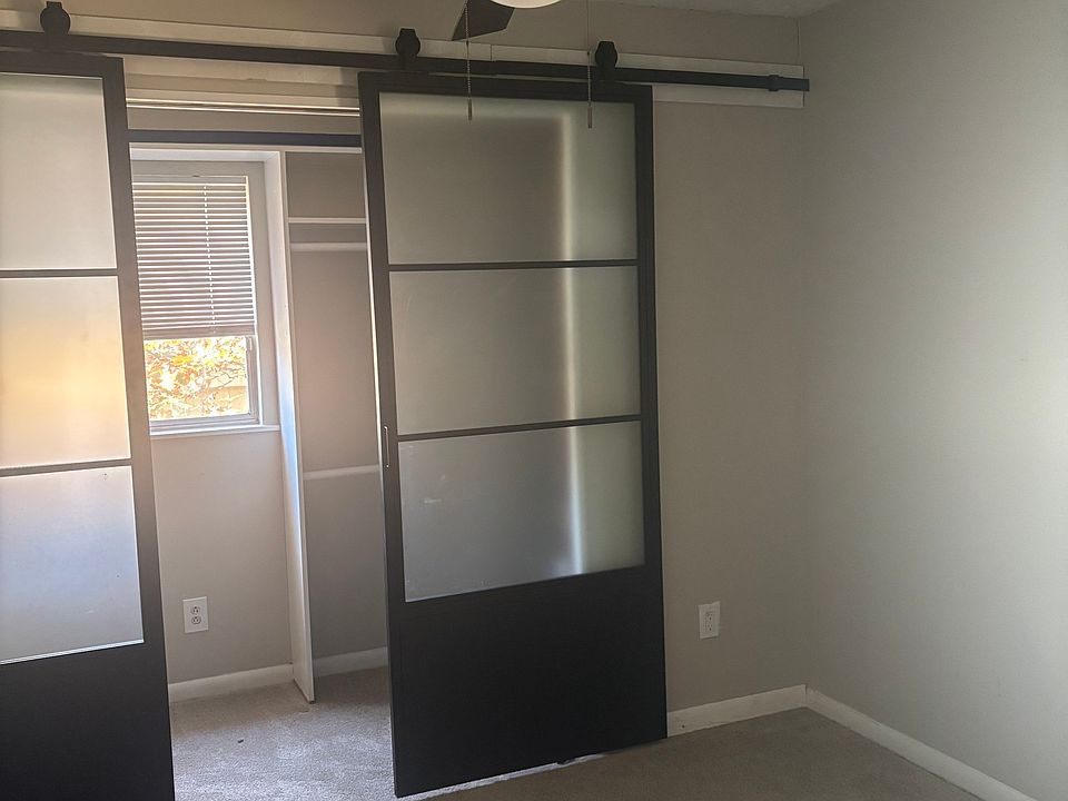 2nd image of 602 Dixon Rd
