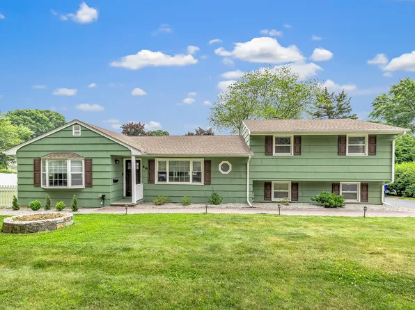 50 Bel Air Lane, Fairfield, CT 06824