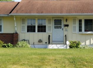 63 Farmington St, Chicopee, MA 01020