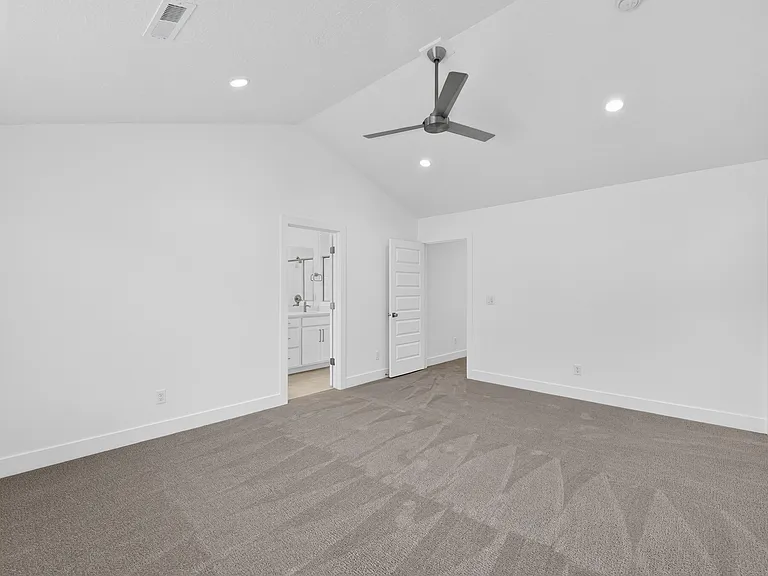 2203 W Swift Fox Dr — Photo 12