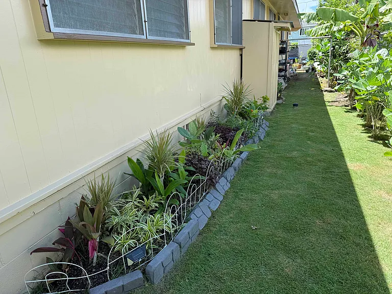 448 Ulupaina St — Photo 16