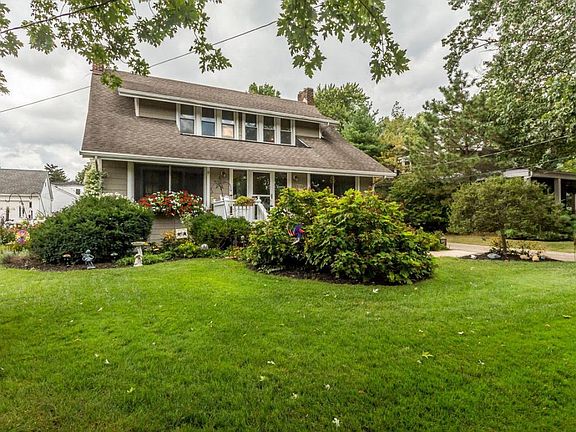 3rd image of 1131 Elmwood Ave