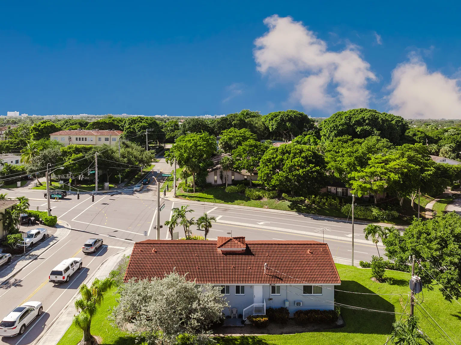 Boca Real Apartments — Photo 4
