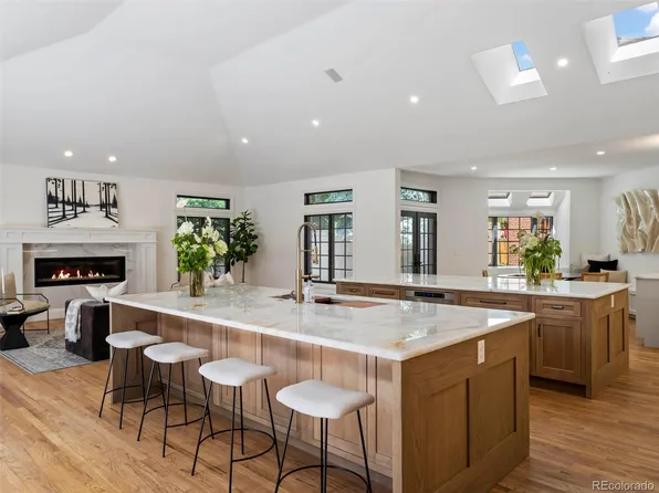 2035 E Alameda Avenue, Denver, CO 80209