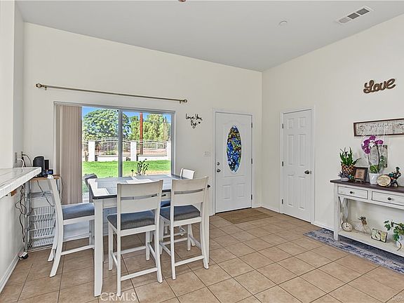 3rd image of 17643 Santa Ana Ave