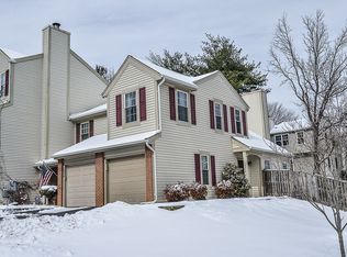 10212 Faire Commons Ct, Burke, VA 22015