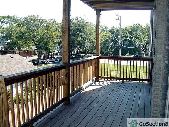 4th image of 7027 N Damen Ave APT 3