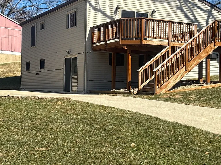 7718 Butternut Ct — Photo 19