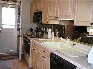 2nd image of 1595-37 N Central Ave