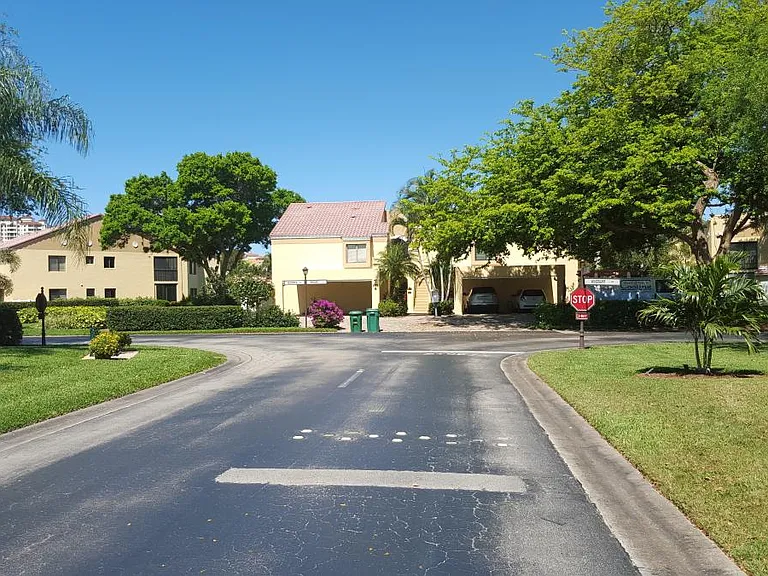 620 Beachwalk Cir #1 — Photo 23