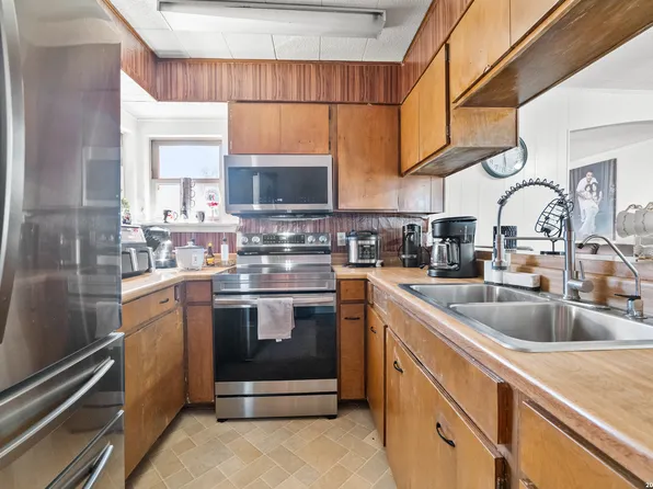 12055 FM 1346, St Hedwig, TX 78152